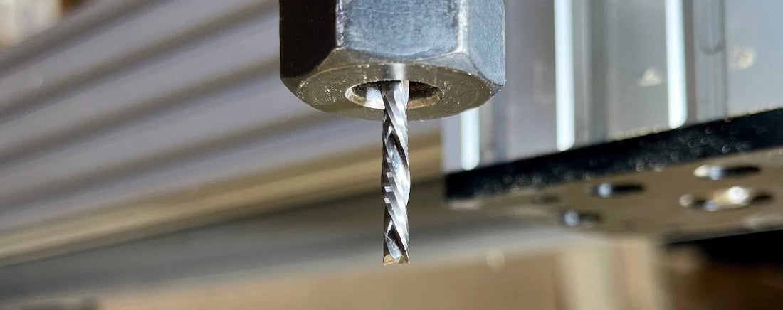 Räkna ut varvtal och matning vid CNC-fräsning – En vägledning till Matningskollen