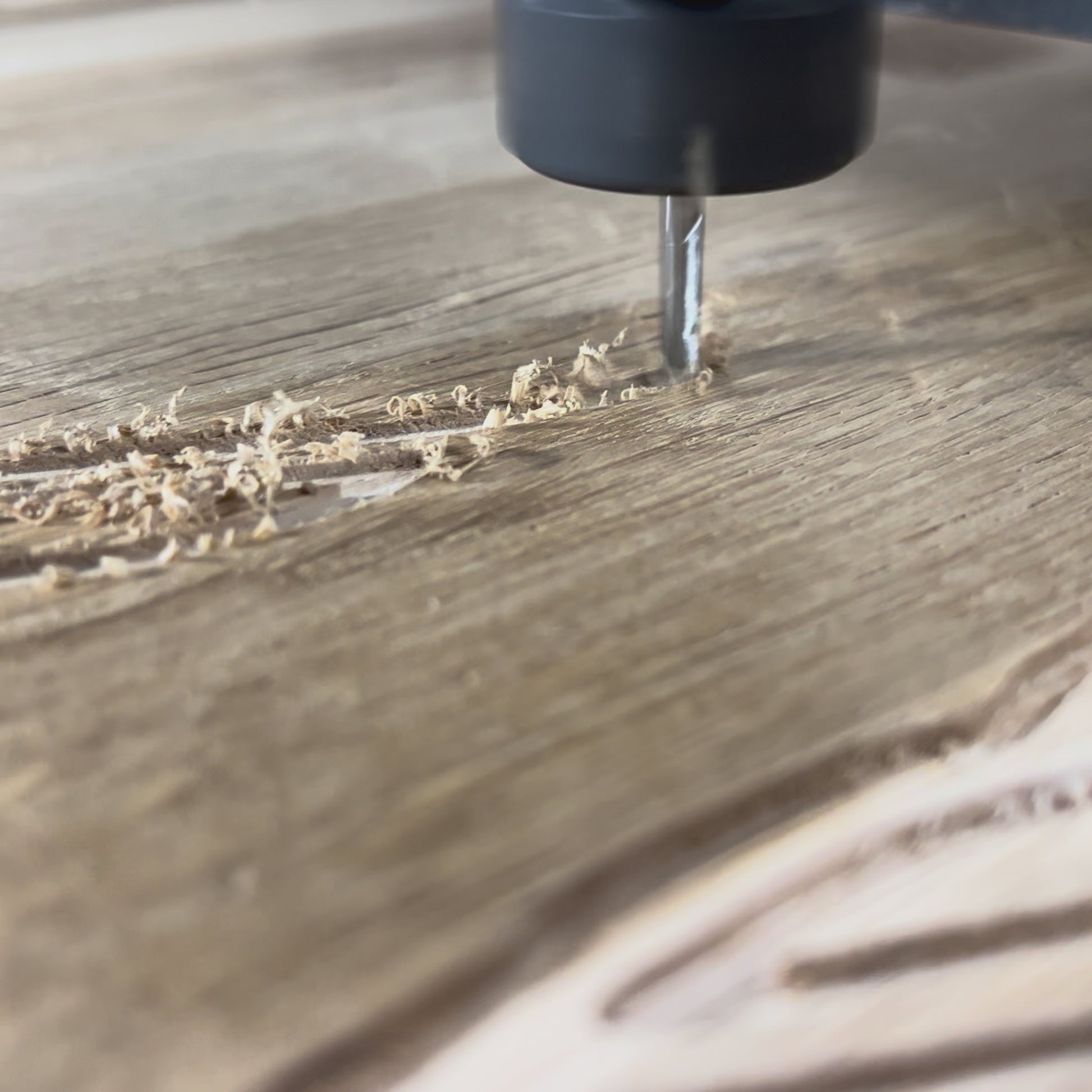 2‑skarig up cut – effektiv i plywood, ek, furu, mdf och andra traslag.